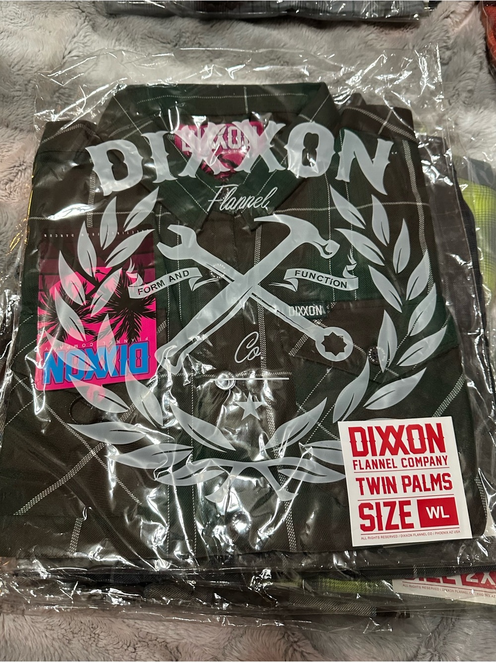 NWT DIXXON Twin Palms